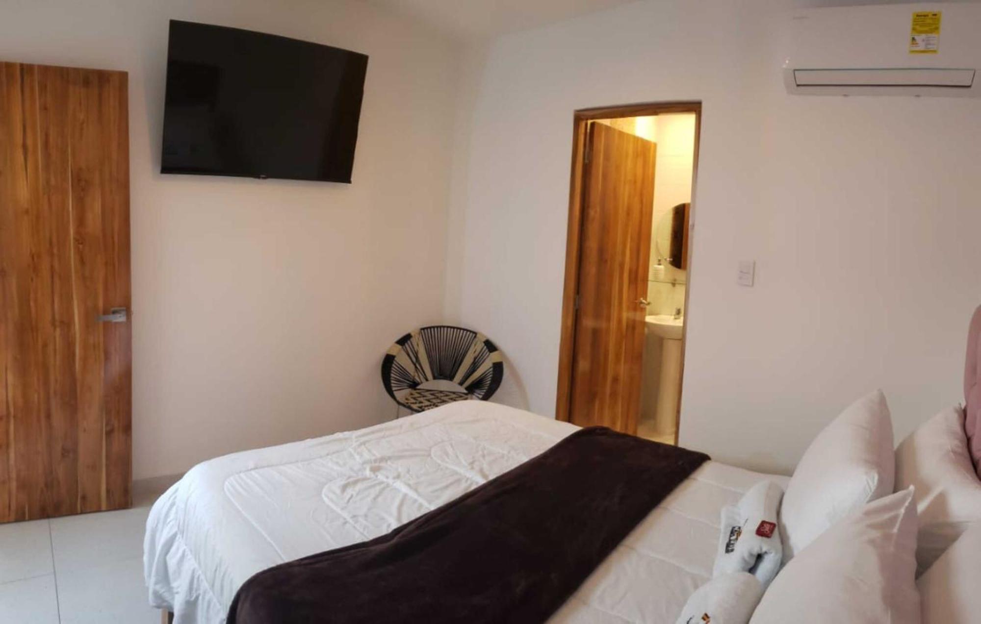 Hostal Casa Torres Centro Historico - Adults Only Cartagena Екстер'єр фото